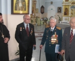 images/2014/Veterani_VOV_iz_Rossii_i_Pribaltiki_posetili_hram_Preobrageniya5016430.jpg