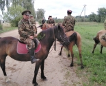 images/2018/Belorusskie_kazaki_sovershili_konniy_pohod_posvyashchenniy_pamyati1350085.jpg