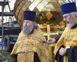 images/2020/Patriarshiy_Ekzarh_osvyatil_kupola_i_kresti/