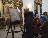 images/2021/Minskomu_prihodu_ikoni_Vseh_skorbyashchih_Radost_peredali_v_dar_ikonu7895536.jpg