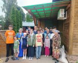 images/2026/S_molitvoy_i_trudom_hor_Vstrecha_v_gostyah_u_sestyor_v1274013.jpg