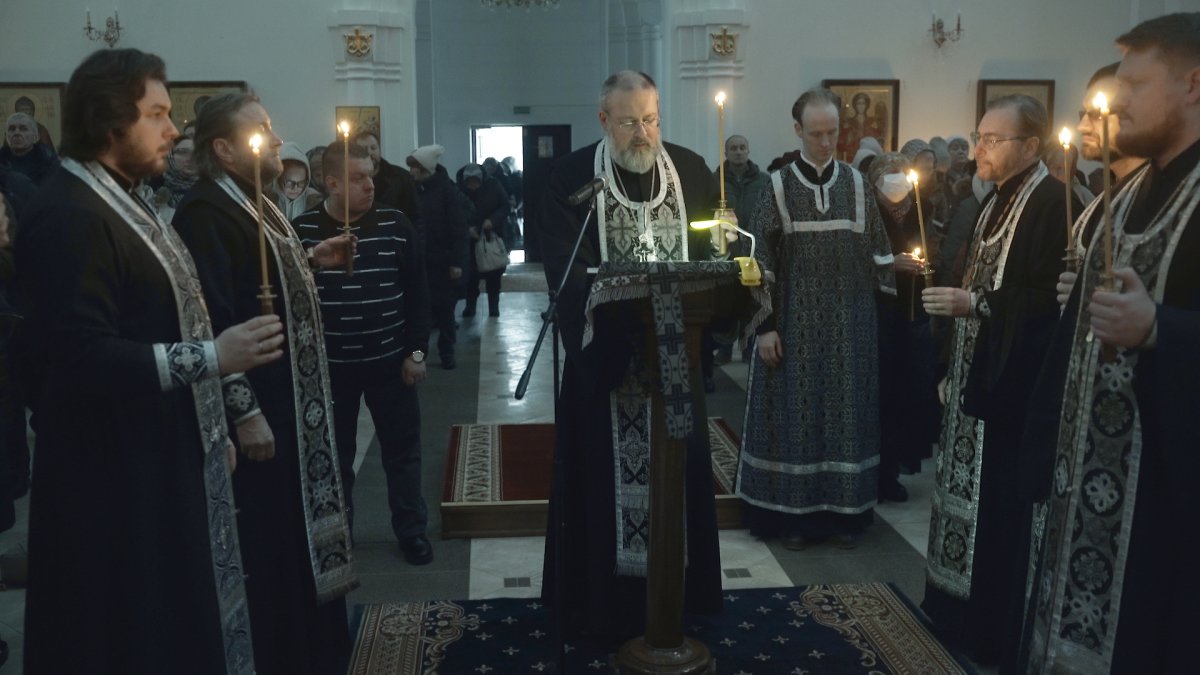 Великое повечерие с чтением Канона А. Критского в приходе иконы Божией Матери «Всех скорбящих Радость» (1ч.)